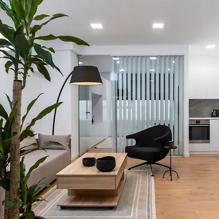 Modern Apartment In The Center Of Athens Exterior photo